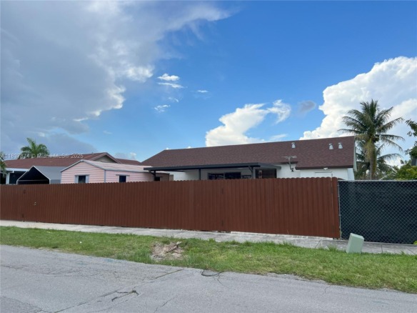 12554 SW 211th Ter, Miami FL 33177 — #A11837874
