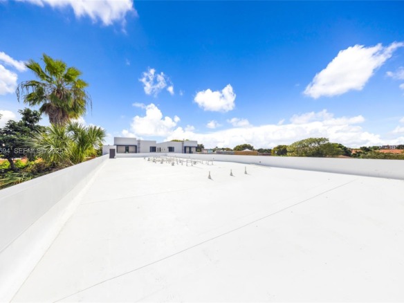 1254 SW 2nd St, Miami FL 33135 — #A11876594