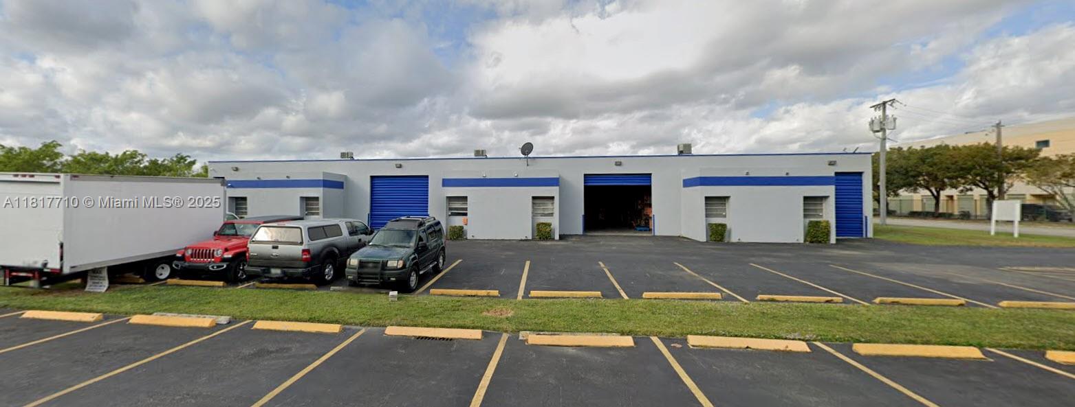 f3b61b38-1702 13552 SW 129th St, Miami FL 33186 — #A11817710