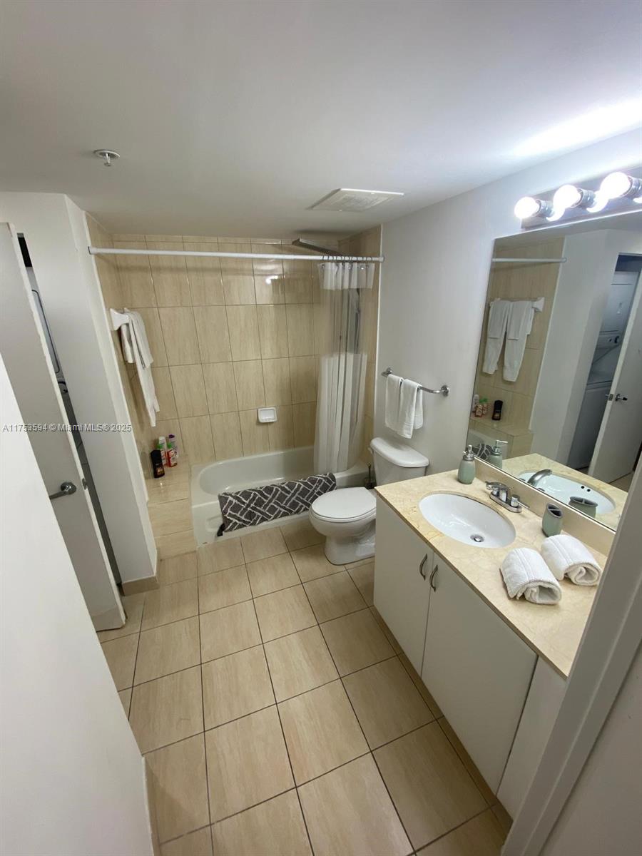 1750 N Bayshore Dr # 2905, Miami FL 33132 — #A11753594