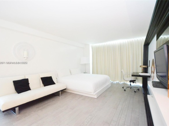 1100 West Ave # 1220, Miami Beach FL 33139 — #A11936267