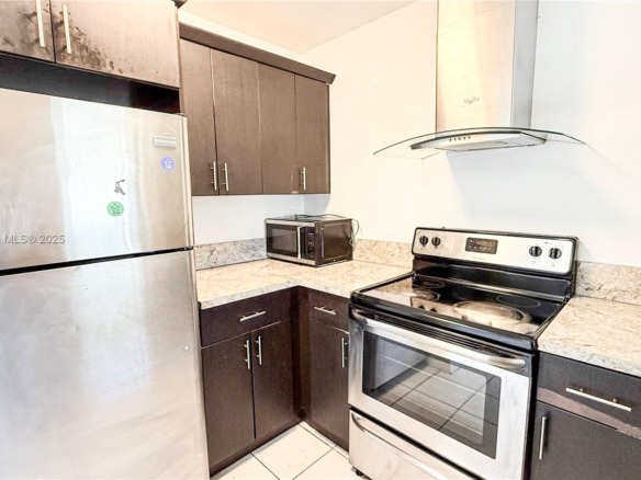 3200 NW 5th Ter # 8, Pompano Beach FL 33064 — #A11849745