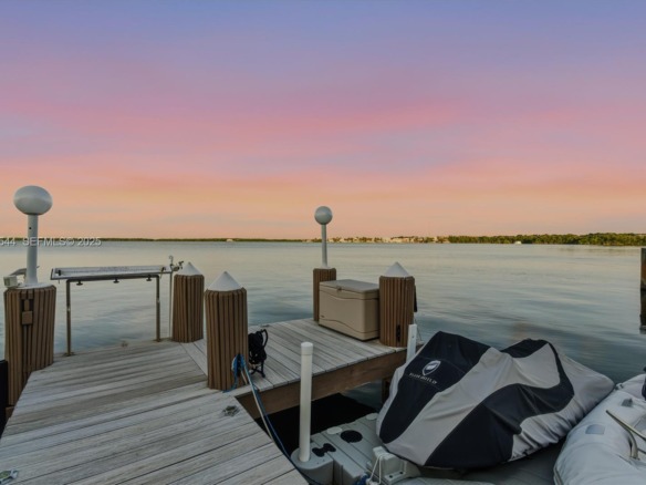 16 North Dr, Key Largo FL 33037 — #A11936544