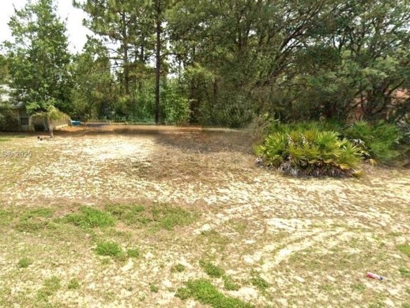 1139 W HAMPSHIRE, Citrus Springs FL 34434 — #A11830921