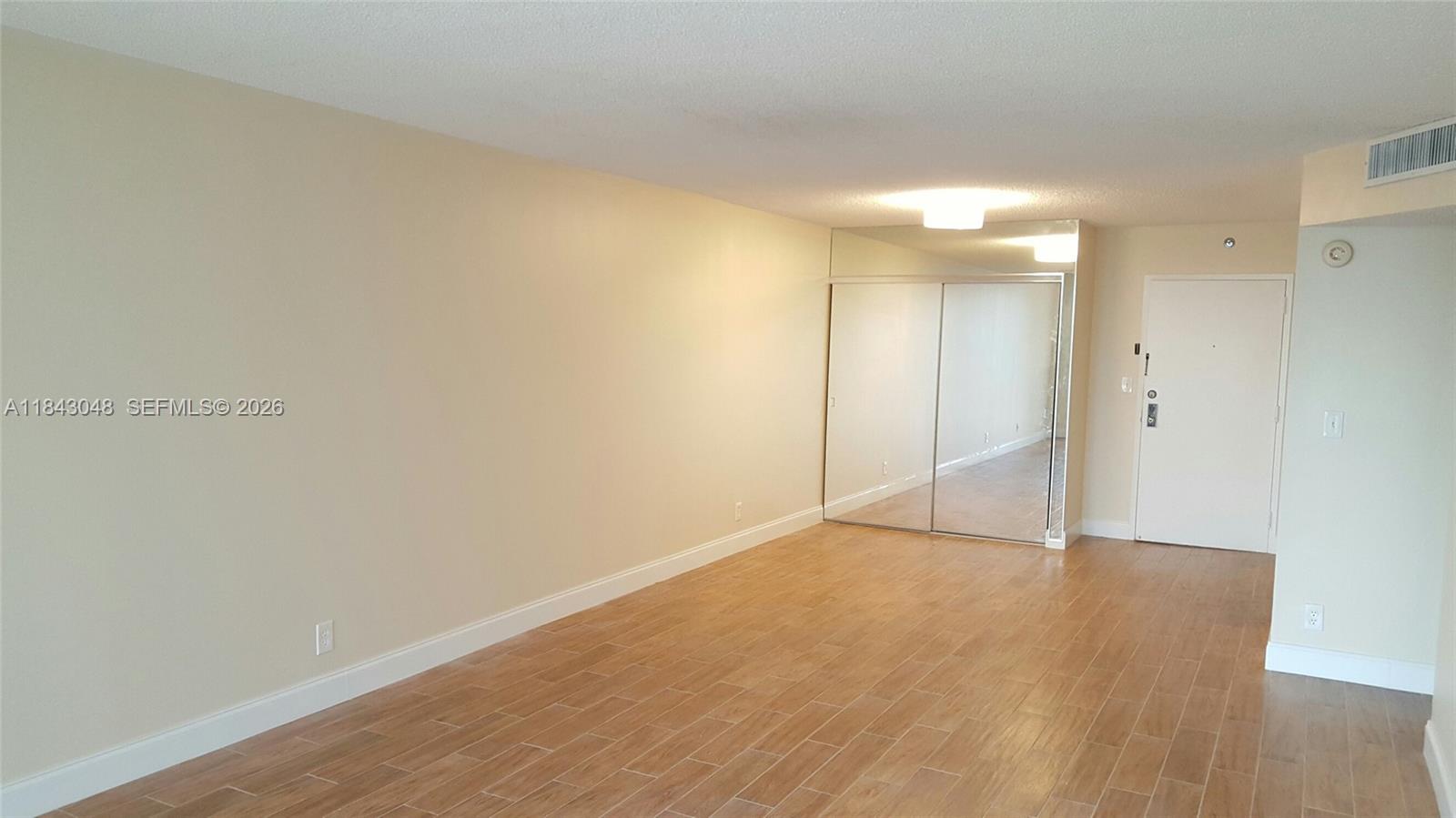 Listing #A11843048