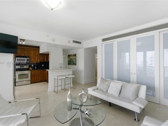 100 Lincoln Rd, Miami Beach FL 33139 — #A11857694