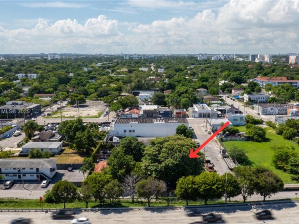 652 NW 31st St, Miami FL 33127 — #A11848171