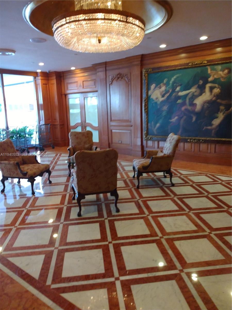 700 Biltmore Way # 216, Coral Gables FL 33134 — #A11940552
