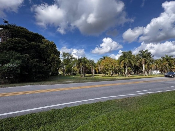 1615 Hiatus Rd, Davie FL 33325 — #A11942528