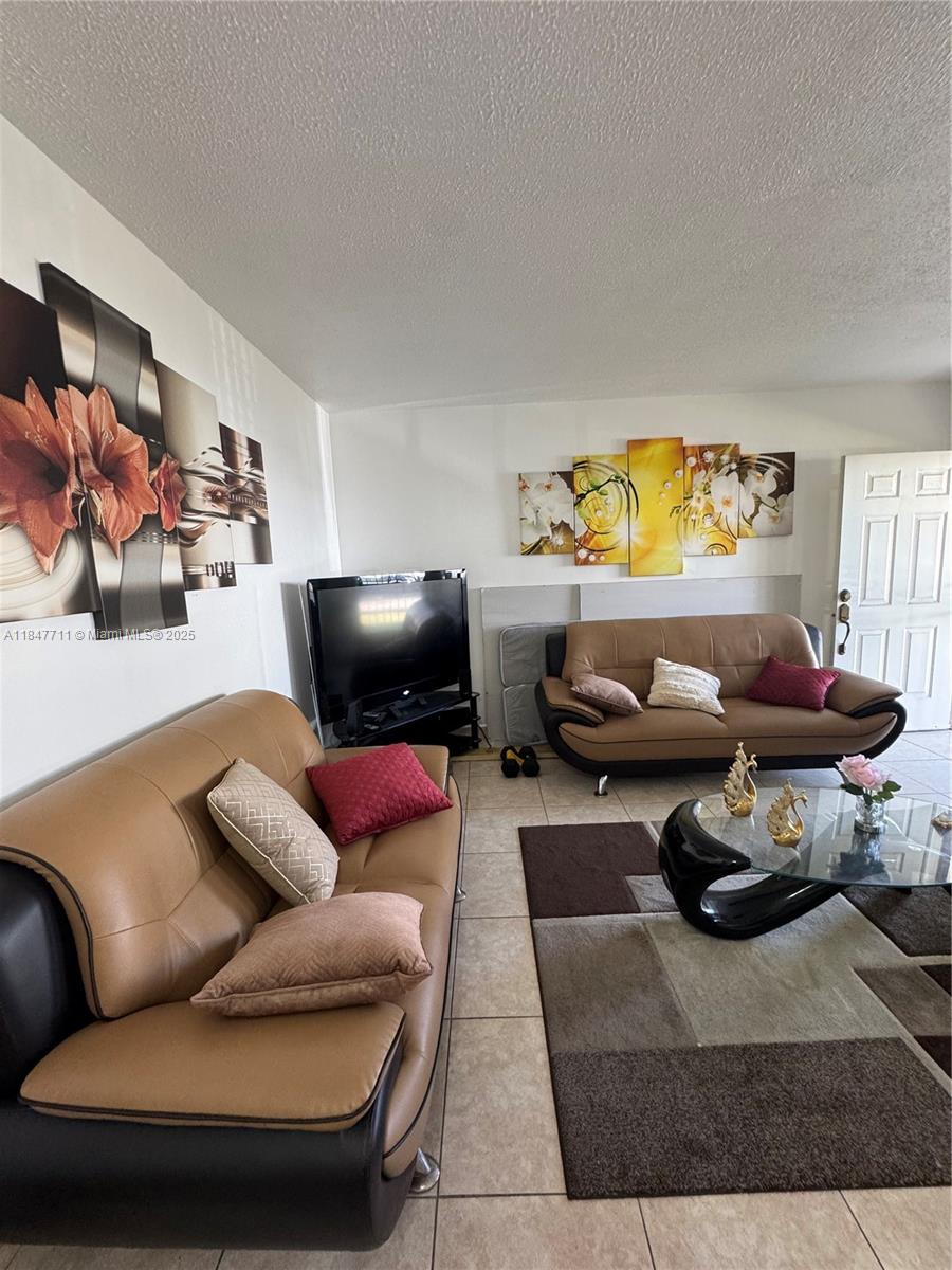 71 NW 76th St # 5, Miami FL 33150 — #A11847711