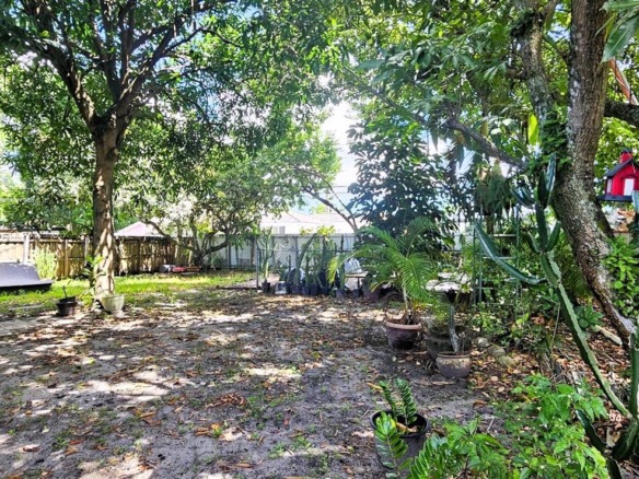 243 NW 62nd Ct, Miami FL 33126 — #A11882148