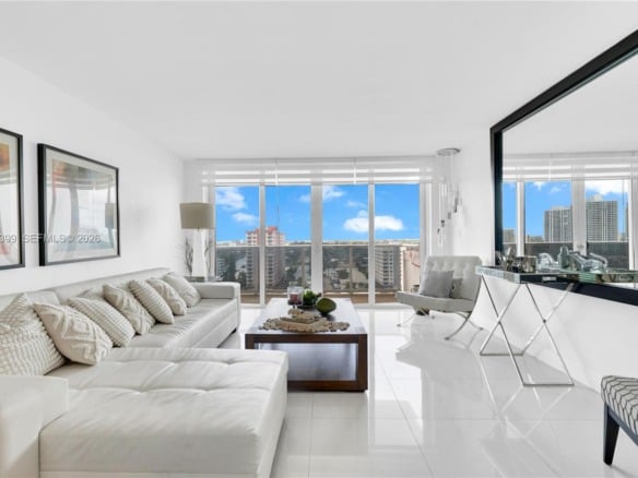 3140 S Ocean Dr # 1211, Hallandale Beach FL 33009 — #A11943399