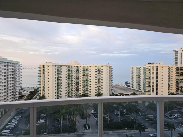 3800 E Ocean Dr # 1518, Hollywood FL 33019 — #A11943374