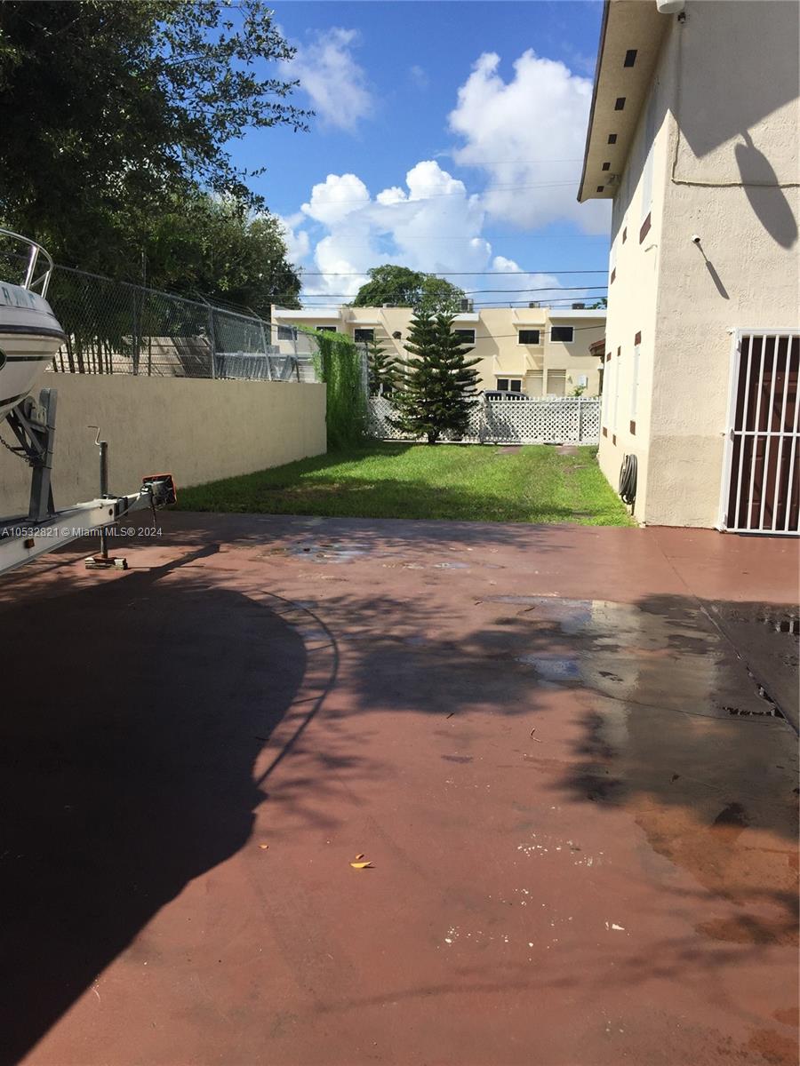 f3b61b38-2138 160 NW 27th St, Miami FL 33127 — #A10532821