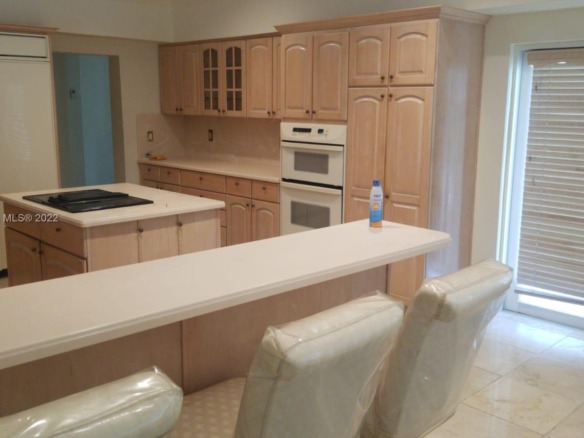 #6 Bahama, 00000 — #A11184142