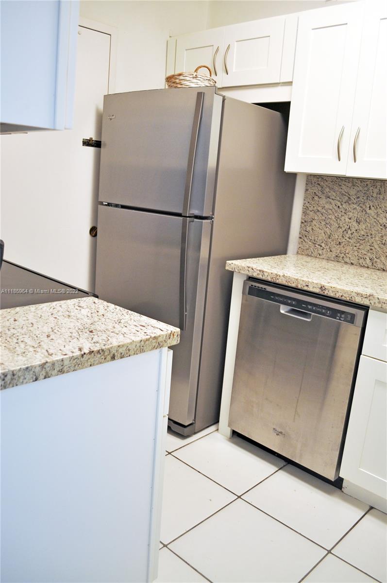 100 Lincoln Rd # 910, Miami Beach FL 33139 — #A11185964