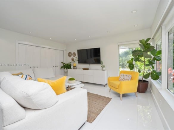 7544 SW 78th Ter, Miami FL 33143 — #A11232048
