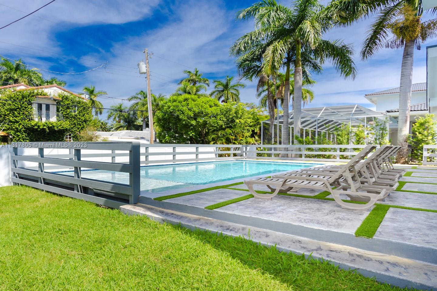 f3b61b38-2386 1109 Hollywood Blvd, Hollywood FL 33019 — #A11317805