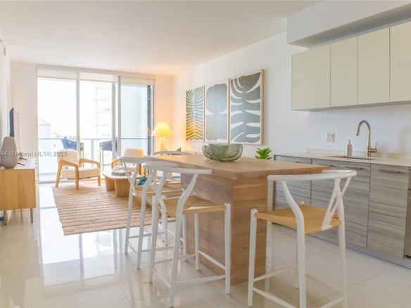 1300 Brickell Bay Dr # 1608, Miami FL 33131 — #A11336944