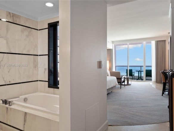 4391 Collins Ave, Miami Beach FL 33140 — #A11338713