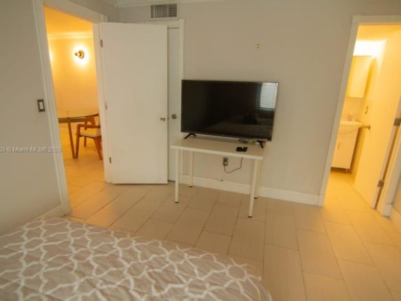 753 Michigan Ave # 2C, Miami Beach FL 33139 — #A11375103