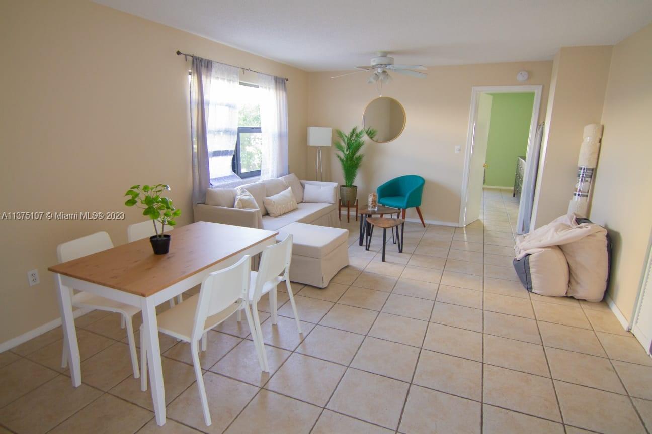 f3b61b38-2463 753 Michigan Ave # 2D, Miami Beach FL 33139 — #A11375107