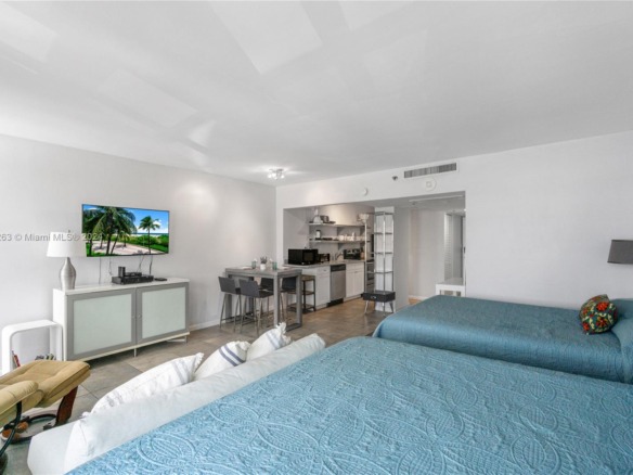 100 Lincoln Rd # 320, Miami Beach FL 33139 — #A11325263