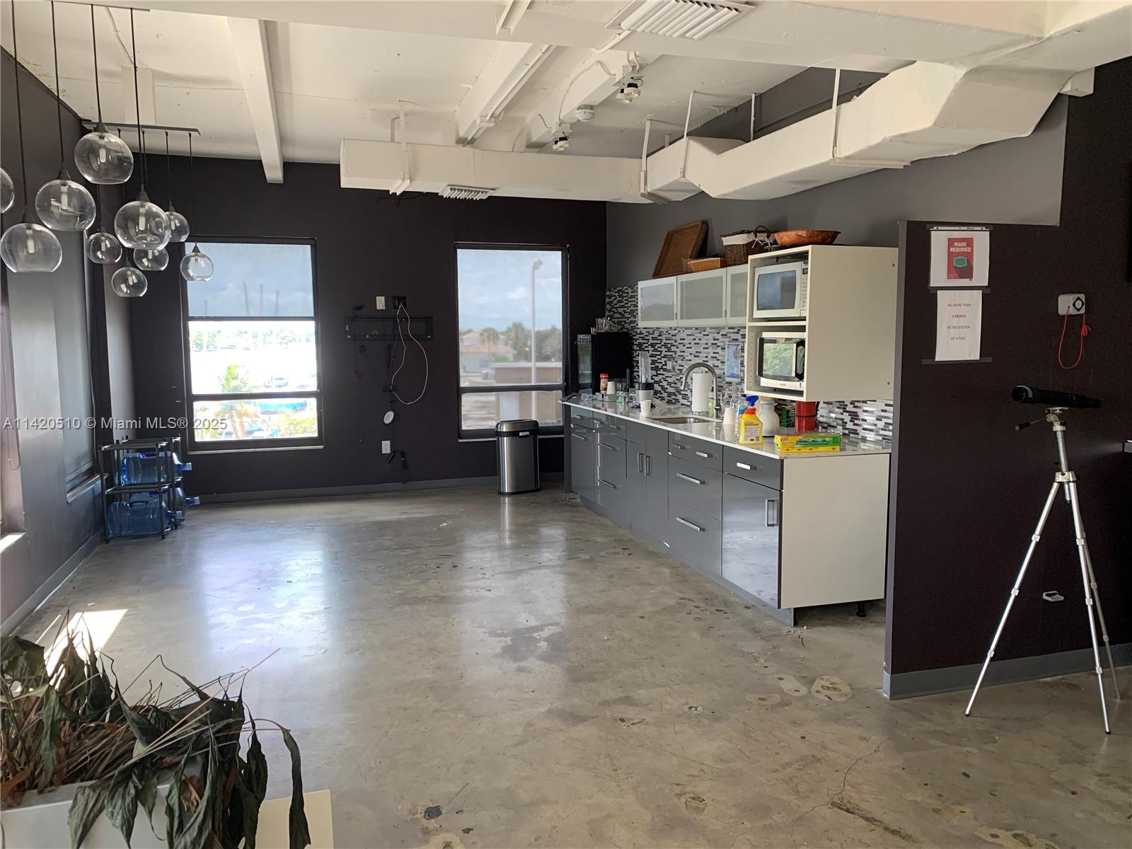 1975 E SUNRISE BLVD, Fort Lauderdale FL 33304 — #A11420510