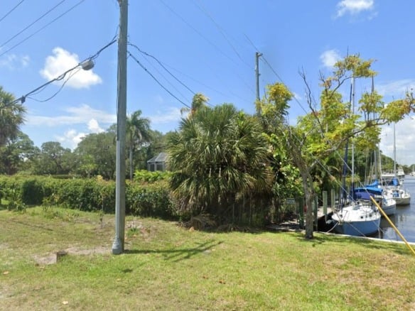 1127 SW 9th Ave, Fort Lauderdale FL 33315 — #A11432979