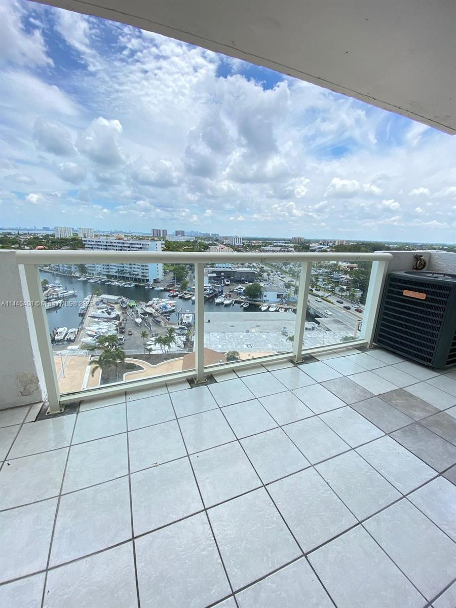 13499 Biscayne Blvd # 1408, North Miami FL 33181 — #A11440408