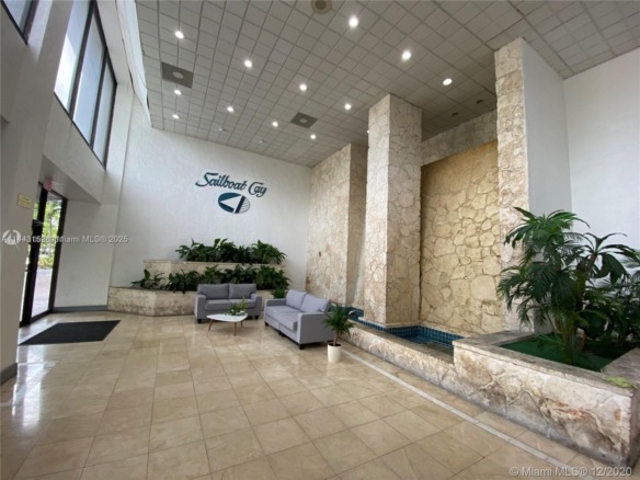 13499 Biscayne Blvd # 1513, North Miami FL 33181 — #A11443152