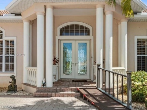 1524 Columbian Drive, Punta Gorda FL 33950 — #A11449244