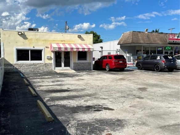 7801 Johnson St, Pembroke Pines FL 33024 — #A11453688