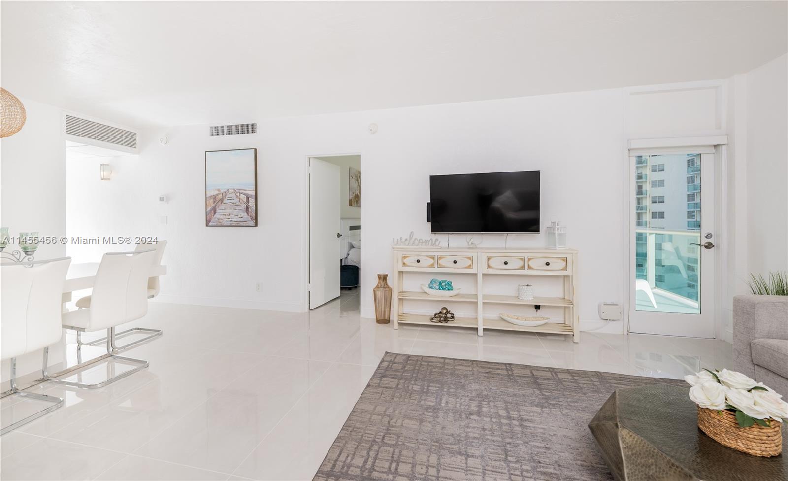 f3b61b38-2592 3801 S Ocean Dr # 7O, Hollywood FL 33019 — #A11455456