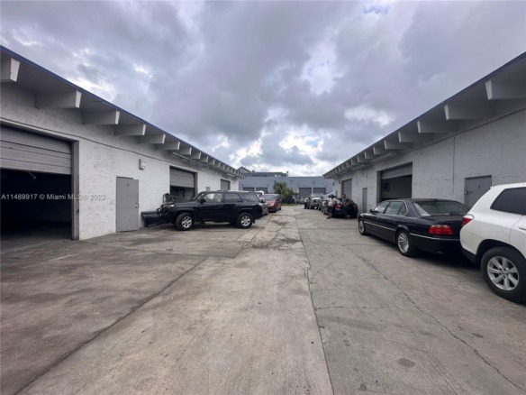 5660-5718 Rodman St, Hollywood FL 33023 — #A11489917