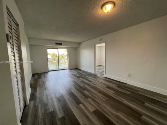8260 SW 210th St # 220, Cutler Bay FL 33189 — #A11501444
