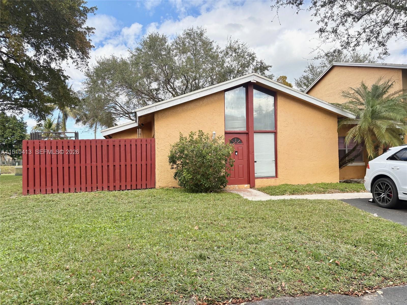 f3b61b38-2694 7351 W Sunrise Blvd # 7351, Plantation FL 33313 — #A11510413