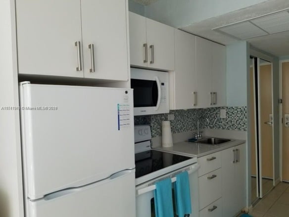 19201 COLLINS AVE # 744, Sunny Isles Beach FL 33160 — #A11511941