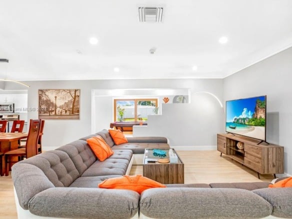 5320 NE 16th Ter, Fort Lauderdale FL 33334 — #A11519000