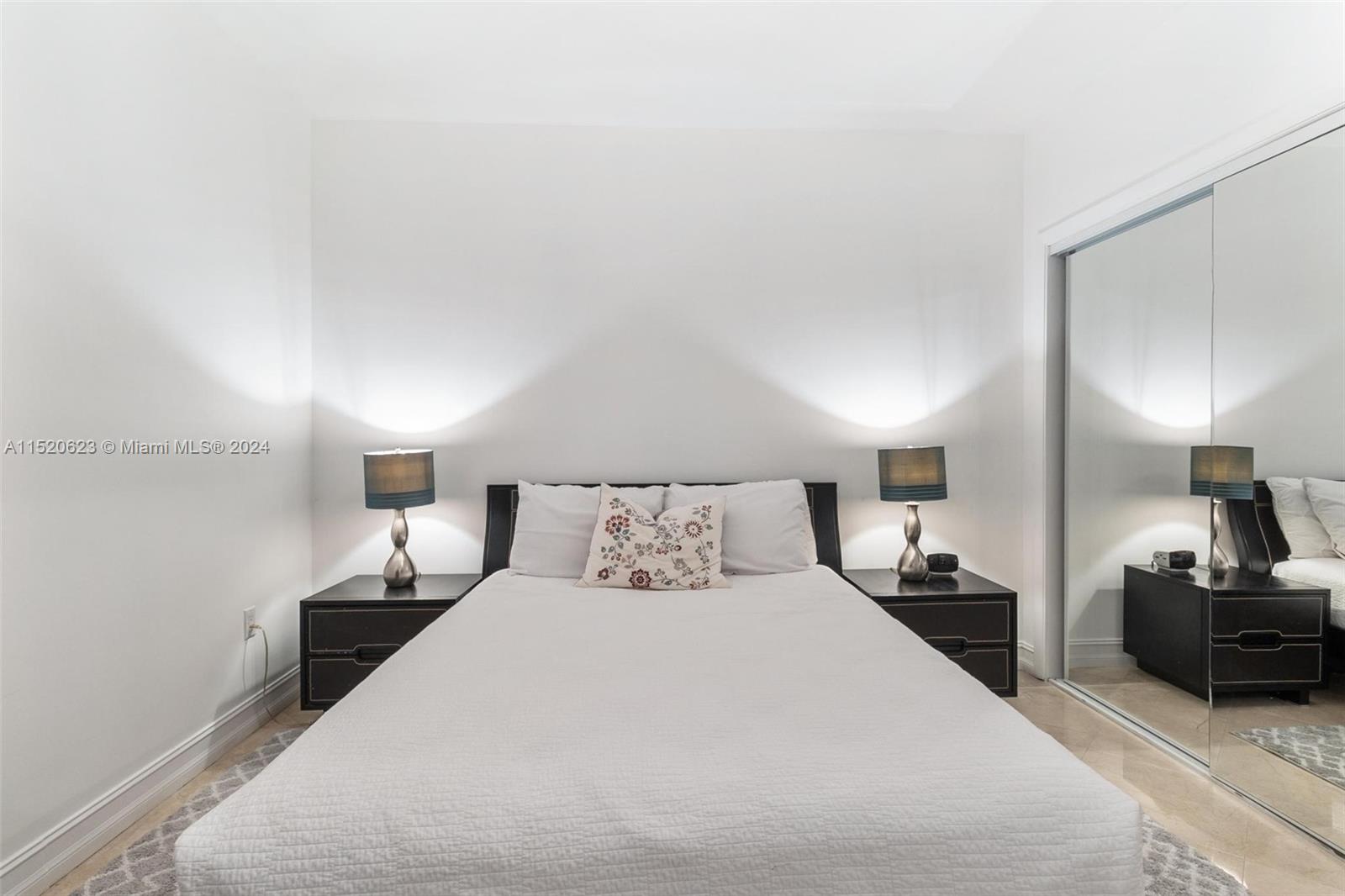 f3b61b38-2725 1830 S Ocean Dr # 3809, Hallandale Beach FL 33009 — #A11520623