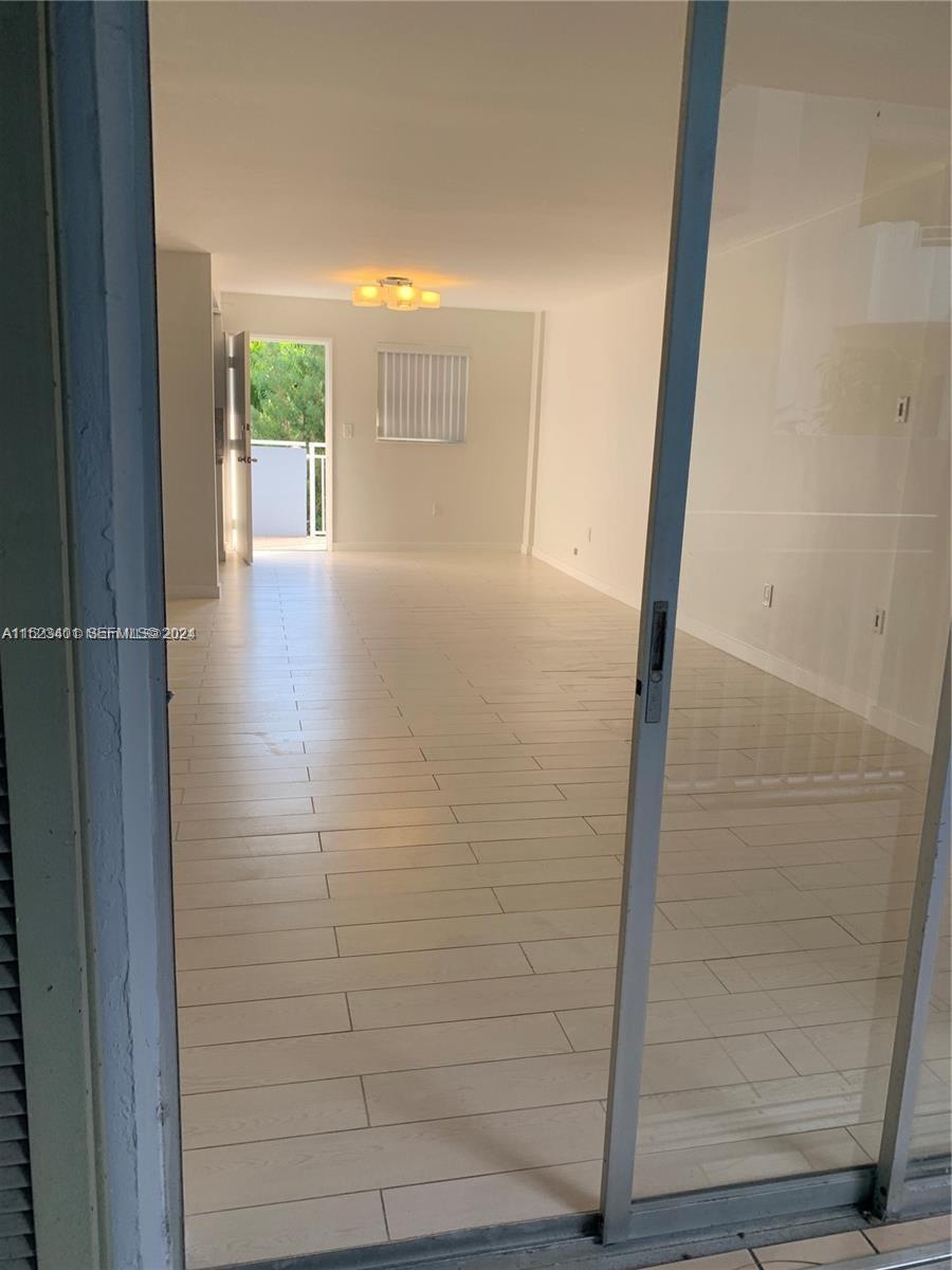 f3b61b38-2733 947 Lenox Ave # 204, Miami Beach FL 33139 — #A11523401
