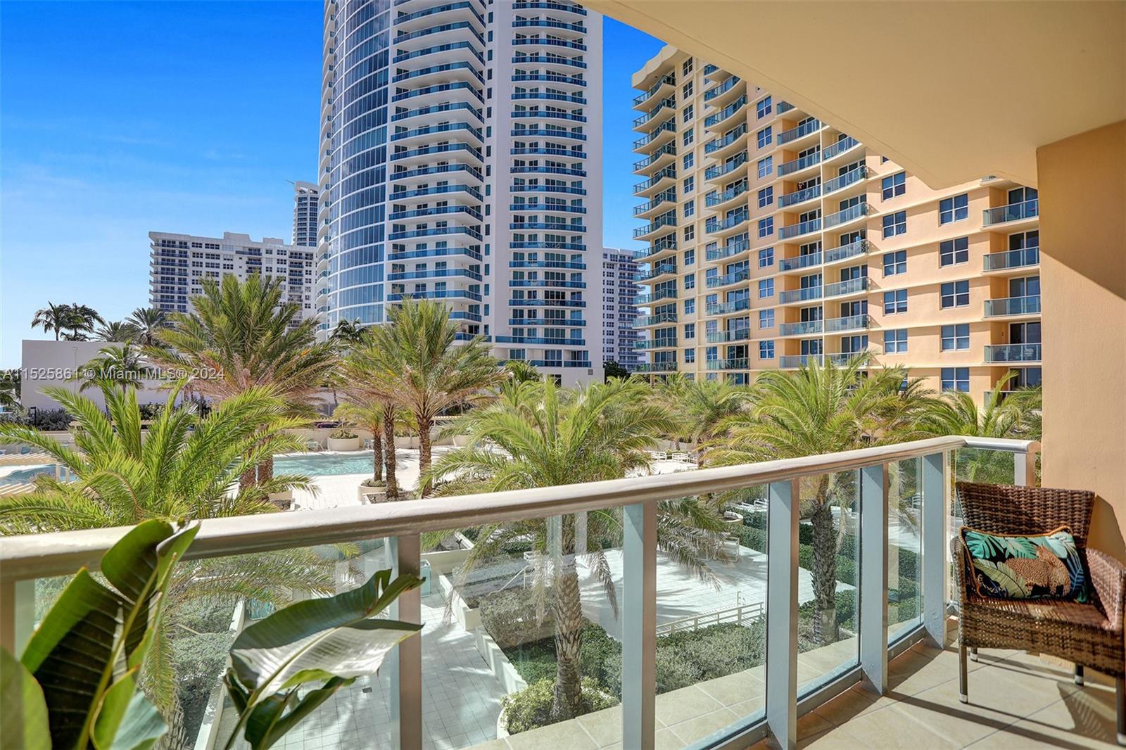 f3b61b38-2740 2501 S Ocean Dr (Avail. May 5th,2026) # 314, Hollywood FL 33019 — #A11525861