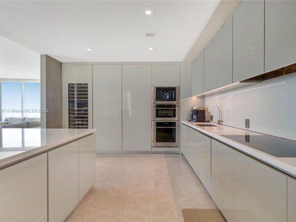 18975 Collins Ave # 2000, Sunny Isles Beach FL 33160 — #A11528837