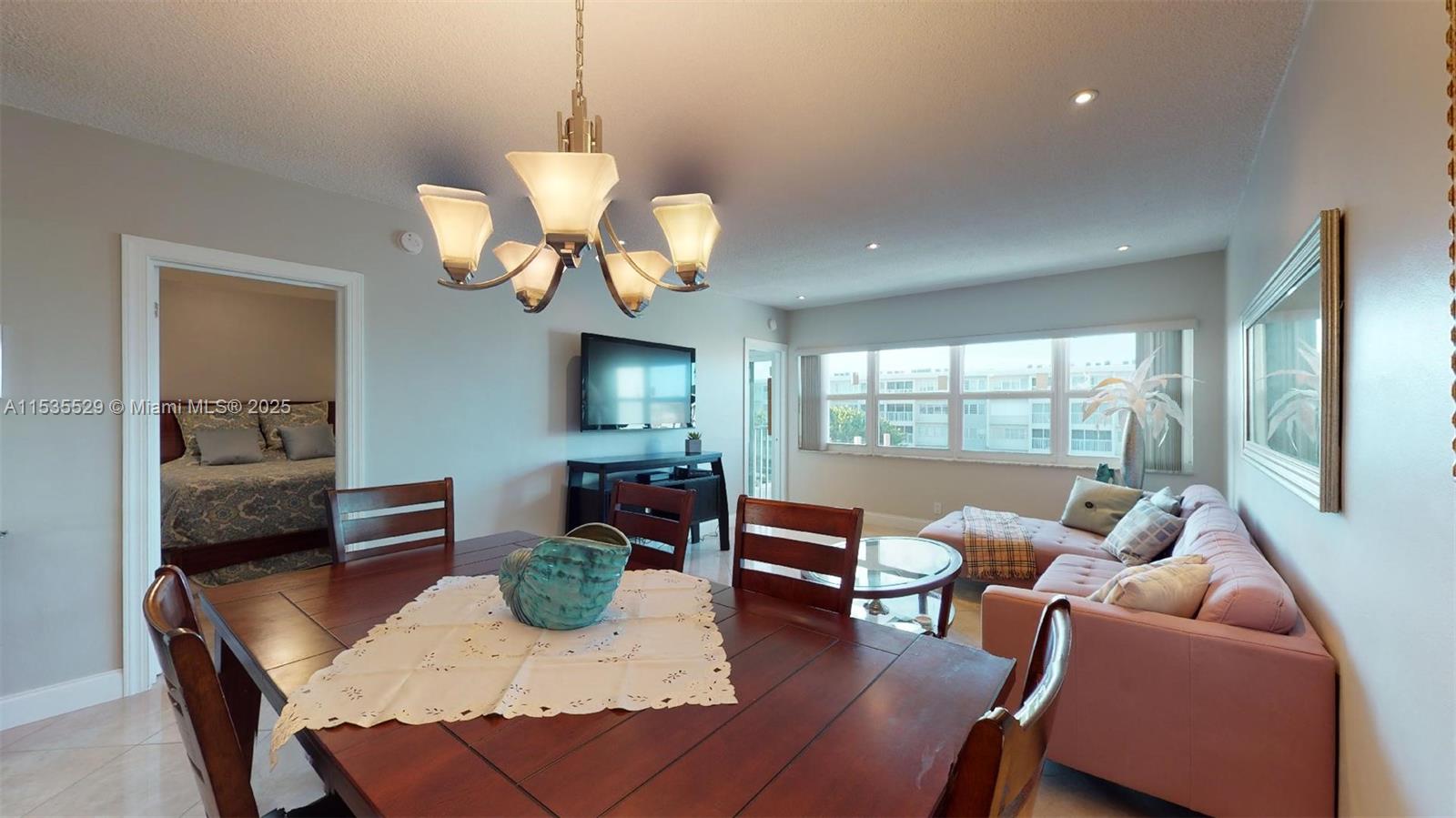 f3b61b38-2767 329 SE 3rd St # 402P, Hallandale Beach FL 33009 — #A11535529