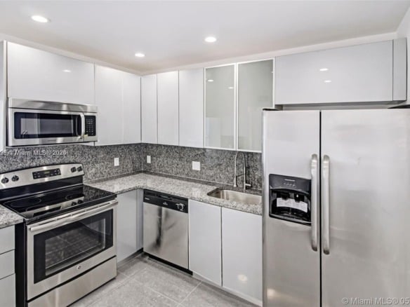 2801 NE 183rd St # 2208W, Aventura FL 33160 — #A11536998