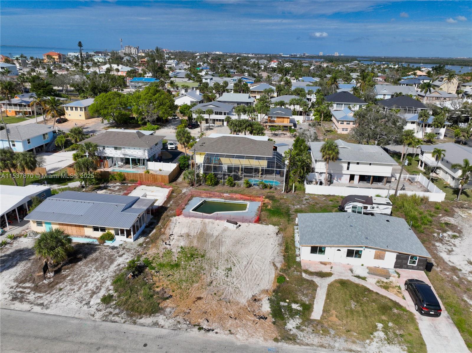 default 161 HIBISCUS DR, Fort Myers FL 33931 — #A11537870