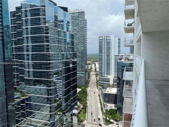 1200 Brickell Bay Dr # 3119, Miami FL 33131 — #A11543077