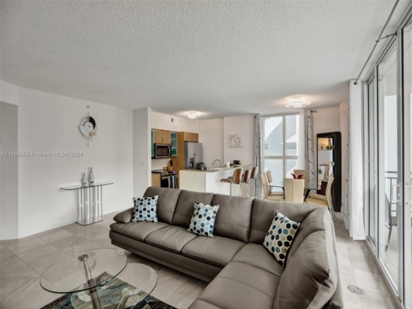 17555 Atlantic Blvd # 1101, Sunny Isles Beach FL 33160 — #A11569358