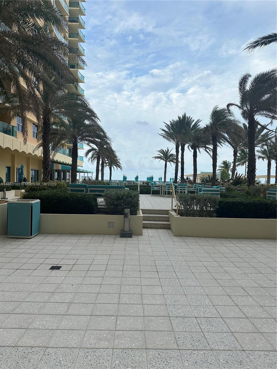 f3b61b38-2948 2501 S Ocean Dr # 1530, Hollywood FL 33019 — #A11583165