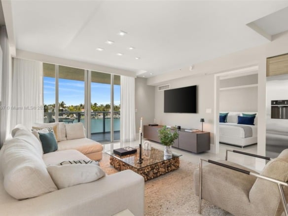 6620 Indian Creek Dr # 308, Miami Beach FL 33141 — #A11605497